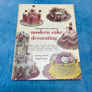 Vintage Cake Encyclopedia- Modern Cake Decorating Book